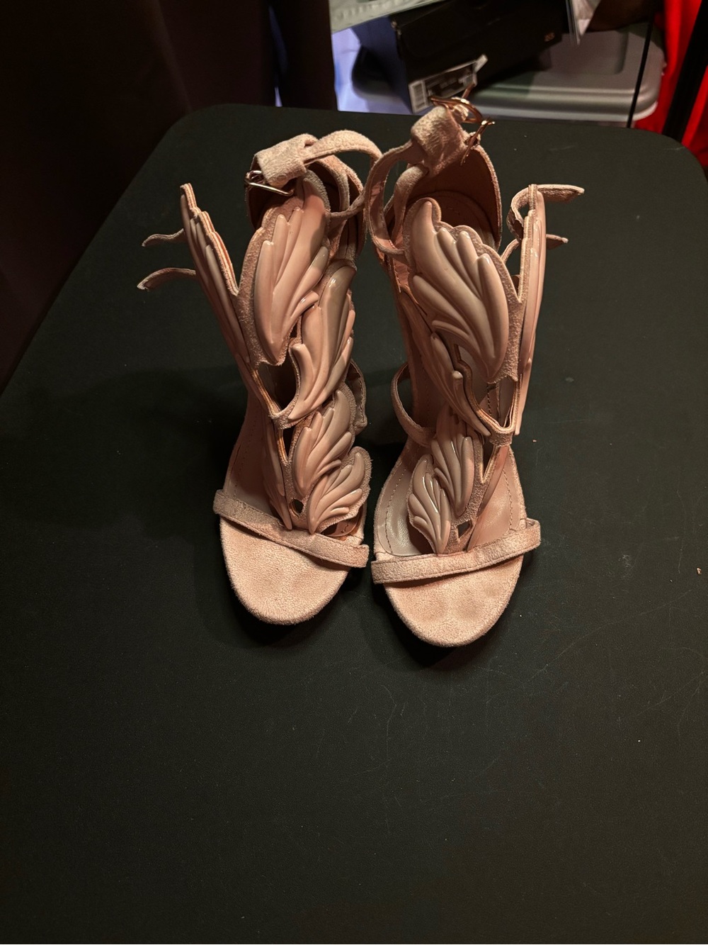 Source Unknown Blush Pink Leaf-Applique Strappy Heels